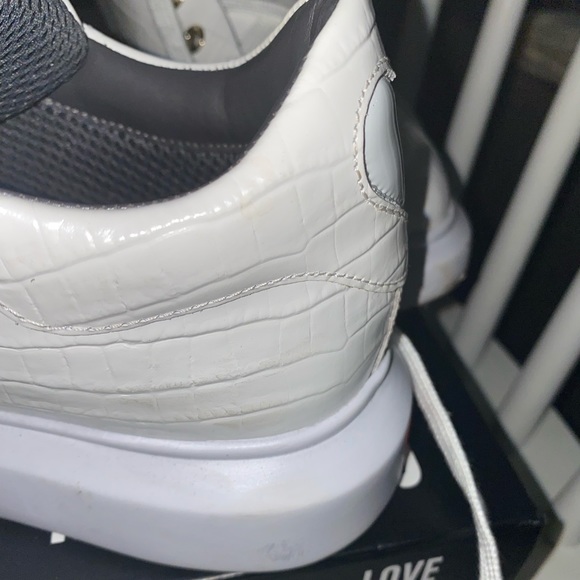 Love Moschino womens embossed leather heart patch chunky trainer size 38 - Picture 7 of 16